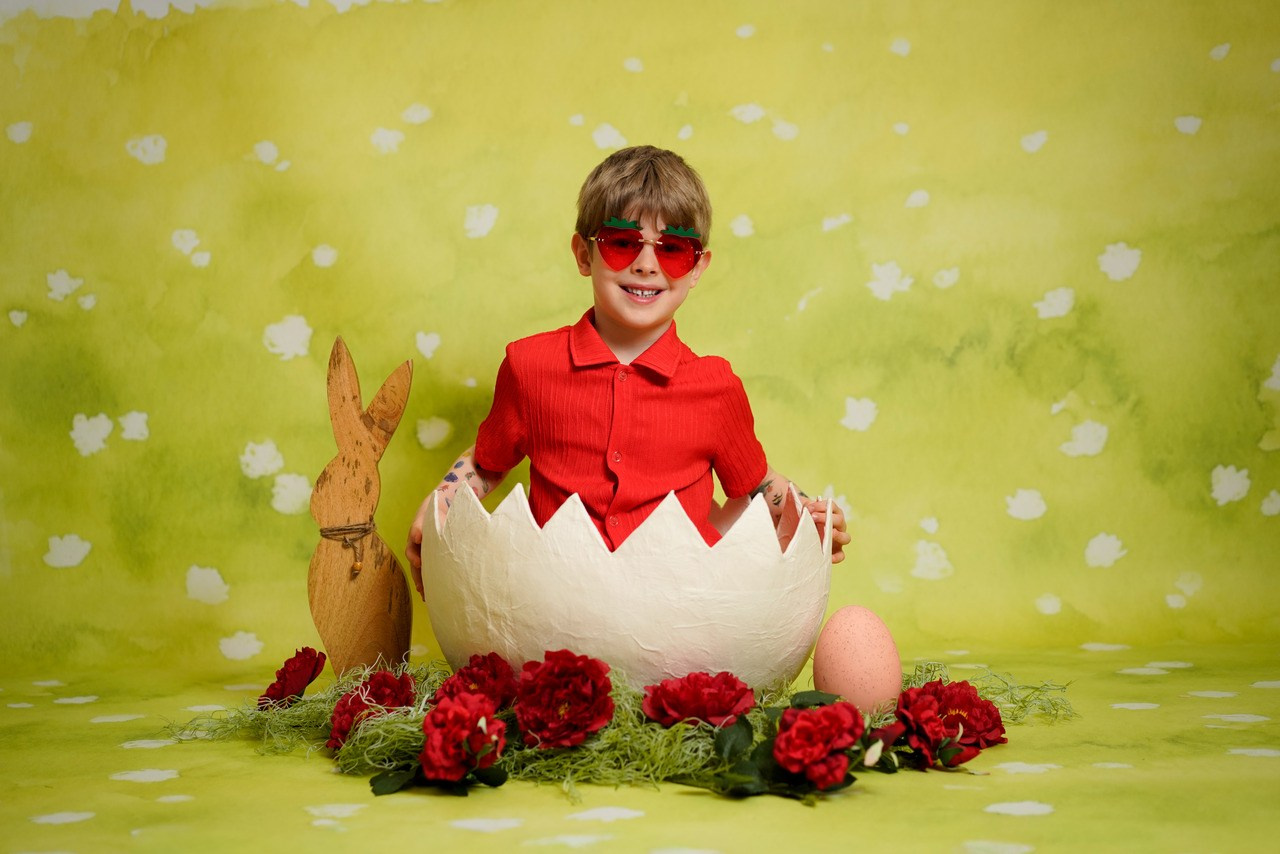 Sedinta foto Paste. Cuibul foto