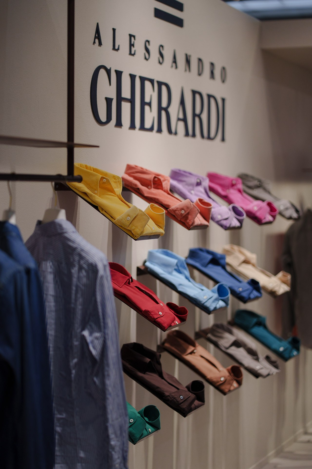 Pitti Uomo 109 Street Style 2026 in Florence | Menswear Trends. Dmitrii Shmatov — Fashion, Commercial & Portrait Photographer in Milan