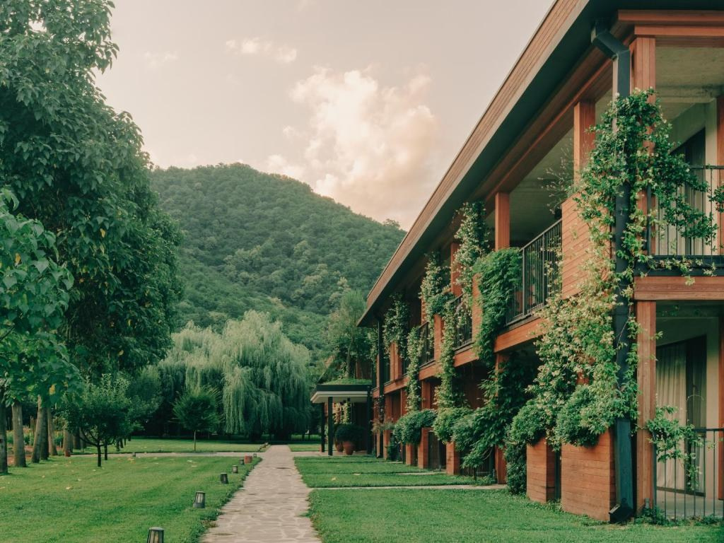 Lopota Lake Resort & Spa. Главная