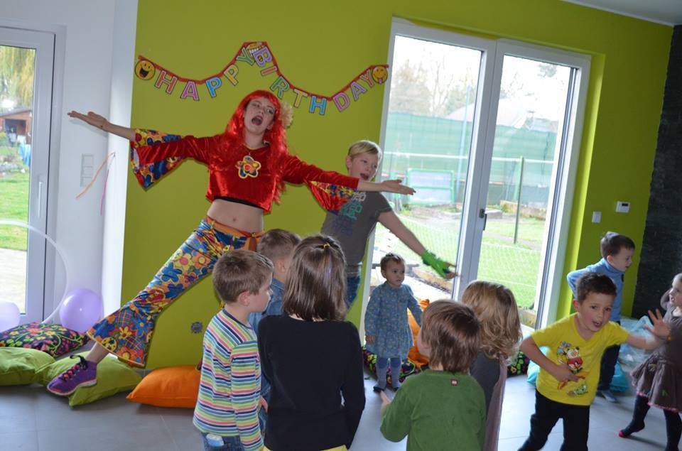 Model in Luxembourg, Miss Luxembourg 2019, Miss World Luxembourg 2019. Mannequins, design, decoration, handmade, photographe…