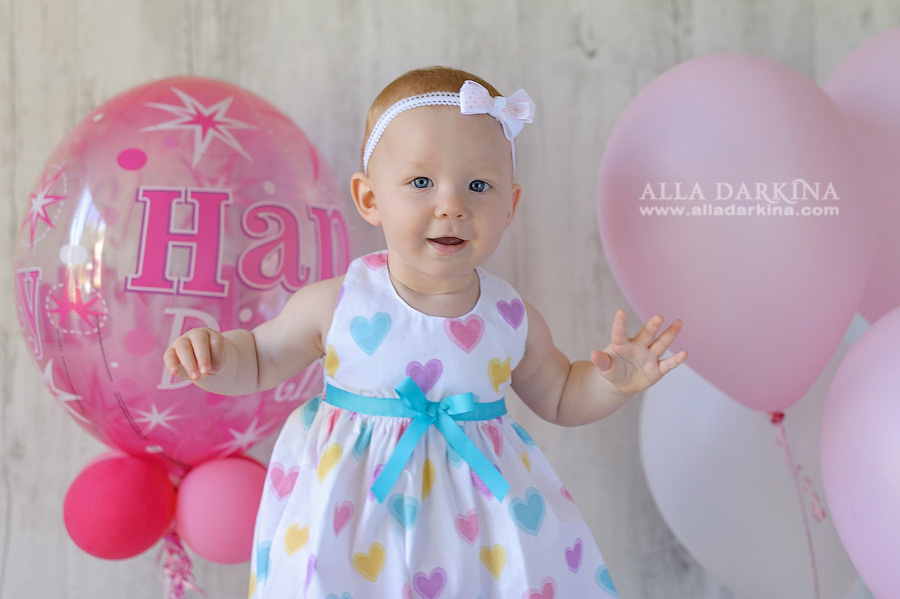 Party photography price guide. Newborn and family photographer. Hills District. Sydney