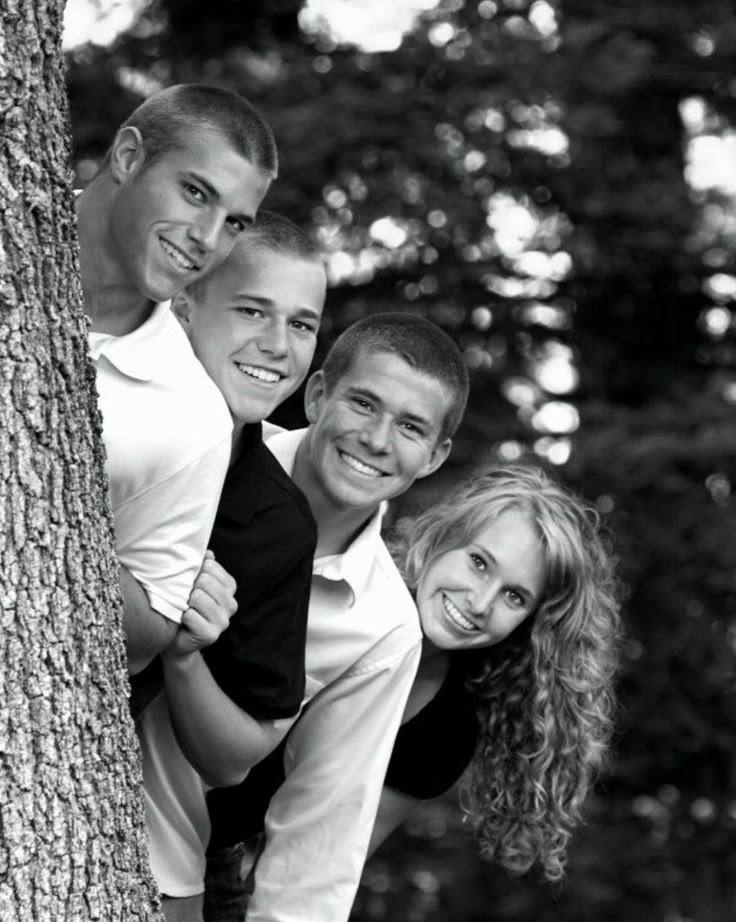 фото выпускников лицейfotografie colectiv clasăколлективное фото классаfoto 9 класс Молдовафото 9 класс Молдоваfoto 12 класс Кишиневфото 12 класс Кишиневfotograf grup școlar Chișinăuшкольный фотограф групповые фото