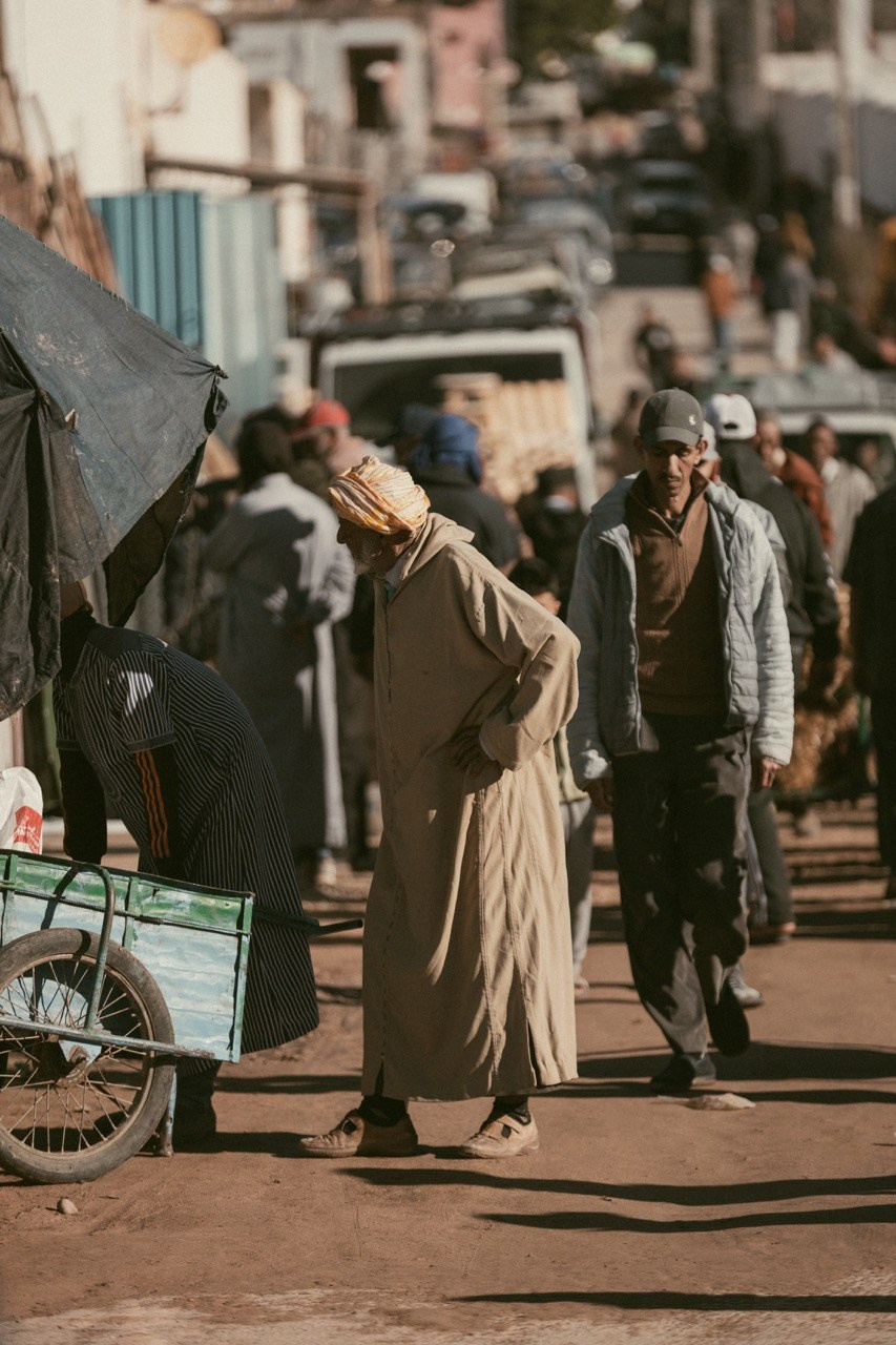 Travel and lifestyle fotografka. Dana Lišková — Empatická fotografka | Introspektivní umělkyně | Neurodivergentní koučka| Zakladatelka Artepy.cz