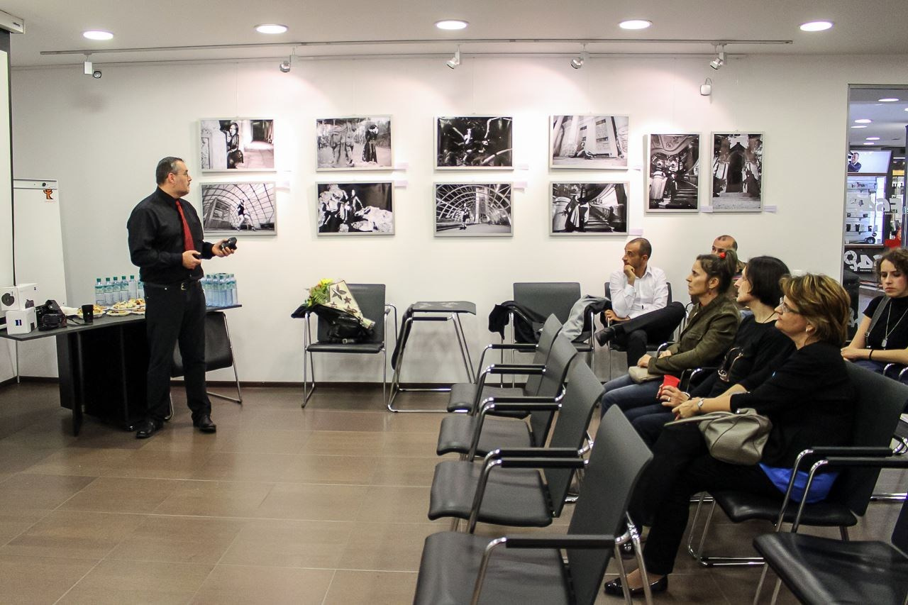 About me. Photography by Mircea Maieru