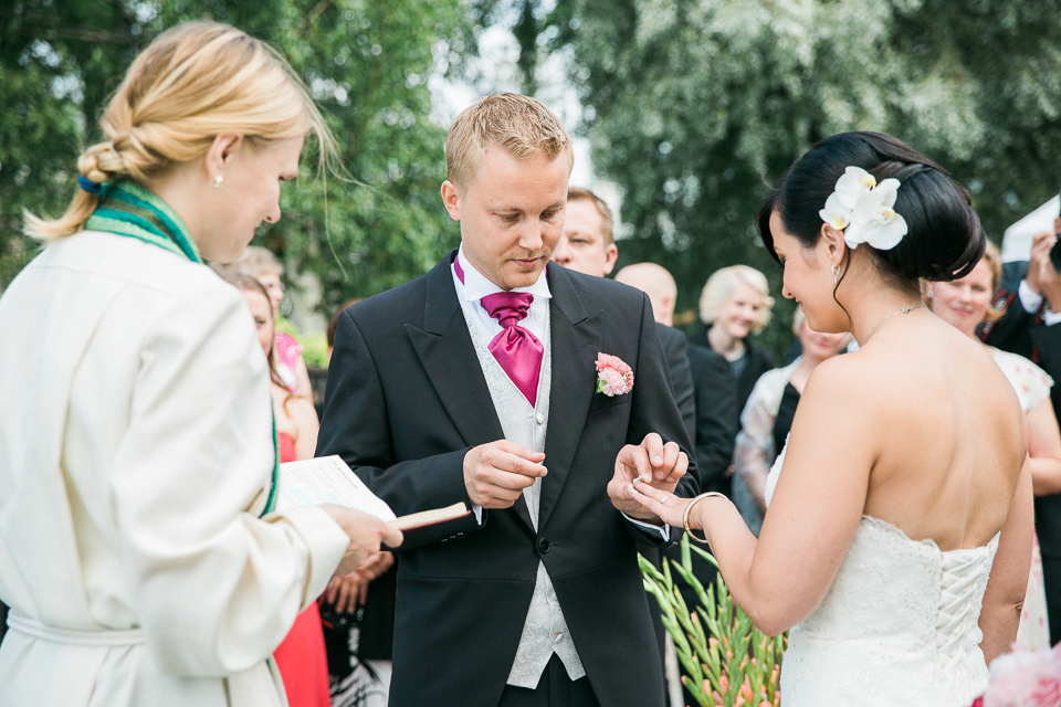 Anniina ja Antti, dokumentaarinen hääkuvaus Villa Katayssa