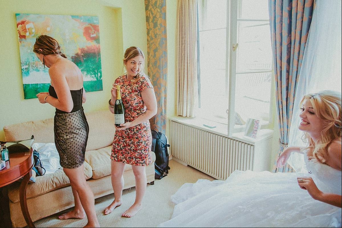 Michelle & Dan — Designer Vrtba Garden Wedding Photography, Prague