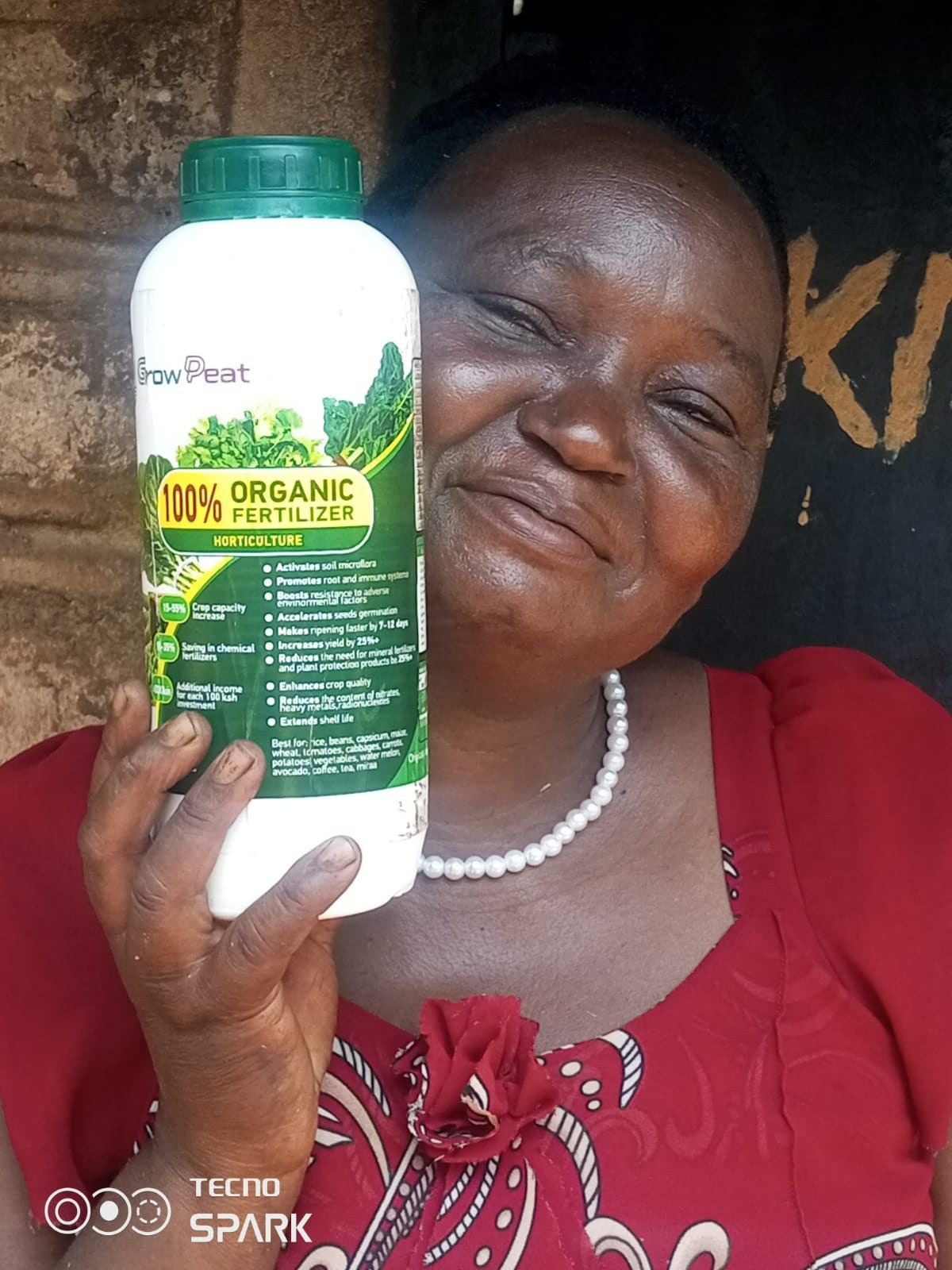Grow Peat Organic Farming Training Crops and Sustainable Agriculture. Boost Plant Growth with Organic Fertilizers: Our Effective Solution