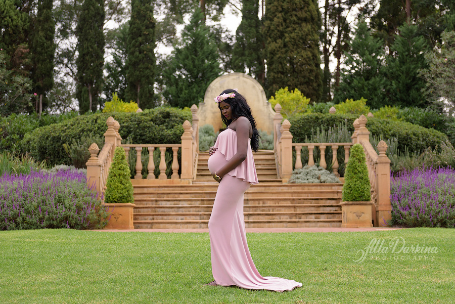 Maternity session session price guide. Newborn and family photographer. Hills District. Sydney