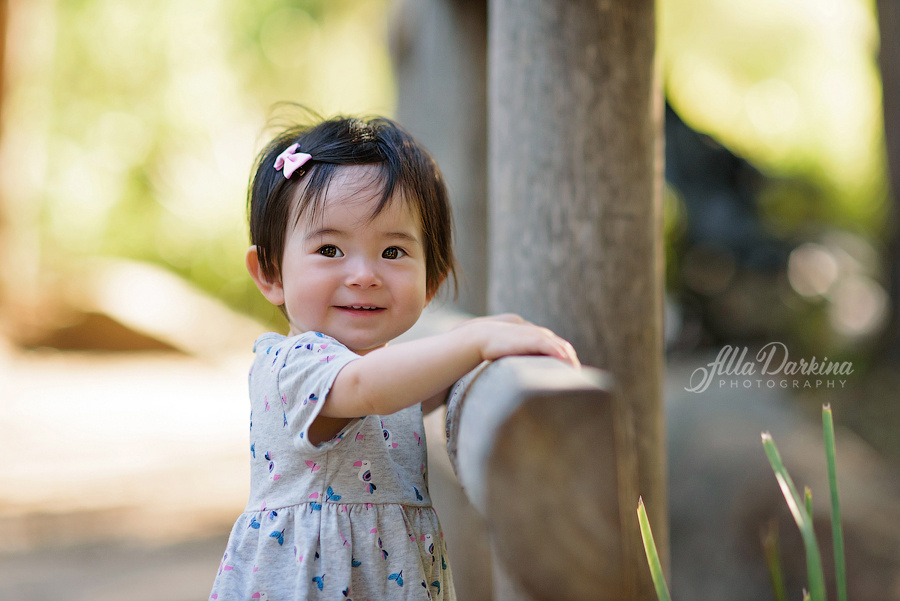 Family session price guide. Newborn and family photographer. Hills District. Sydney