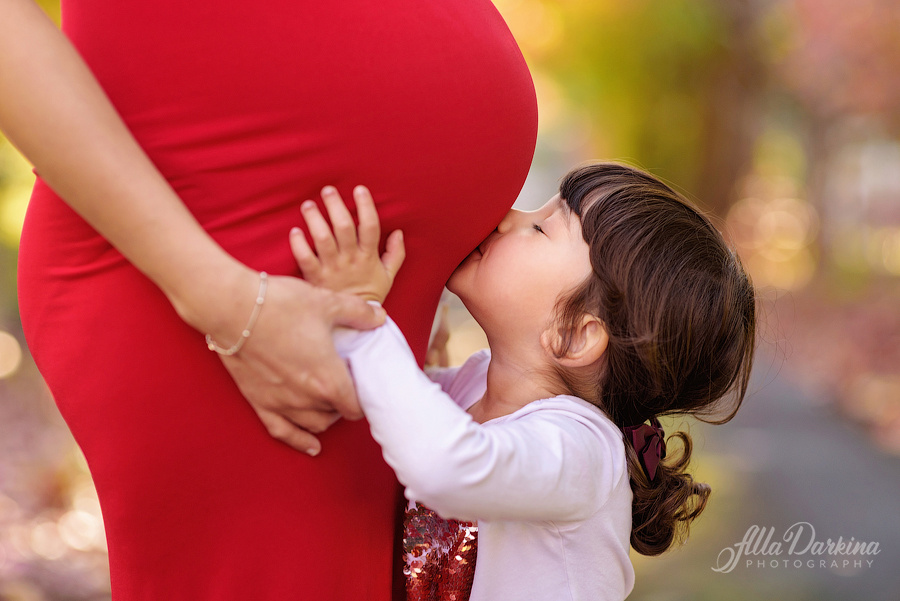 Maternity session session price guide. Newborn and family photographer. Hills District. Sydney