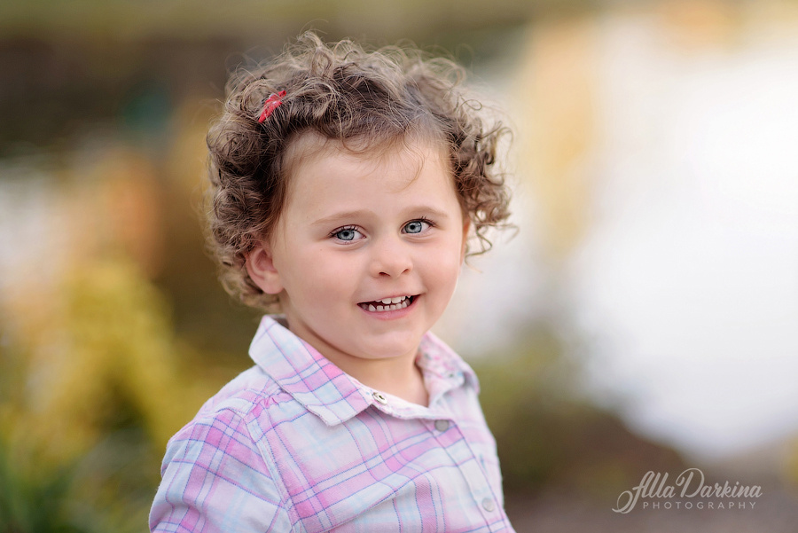 Family session price guide. Newborn and family photographer. Hills District. Sydney