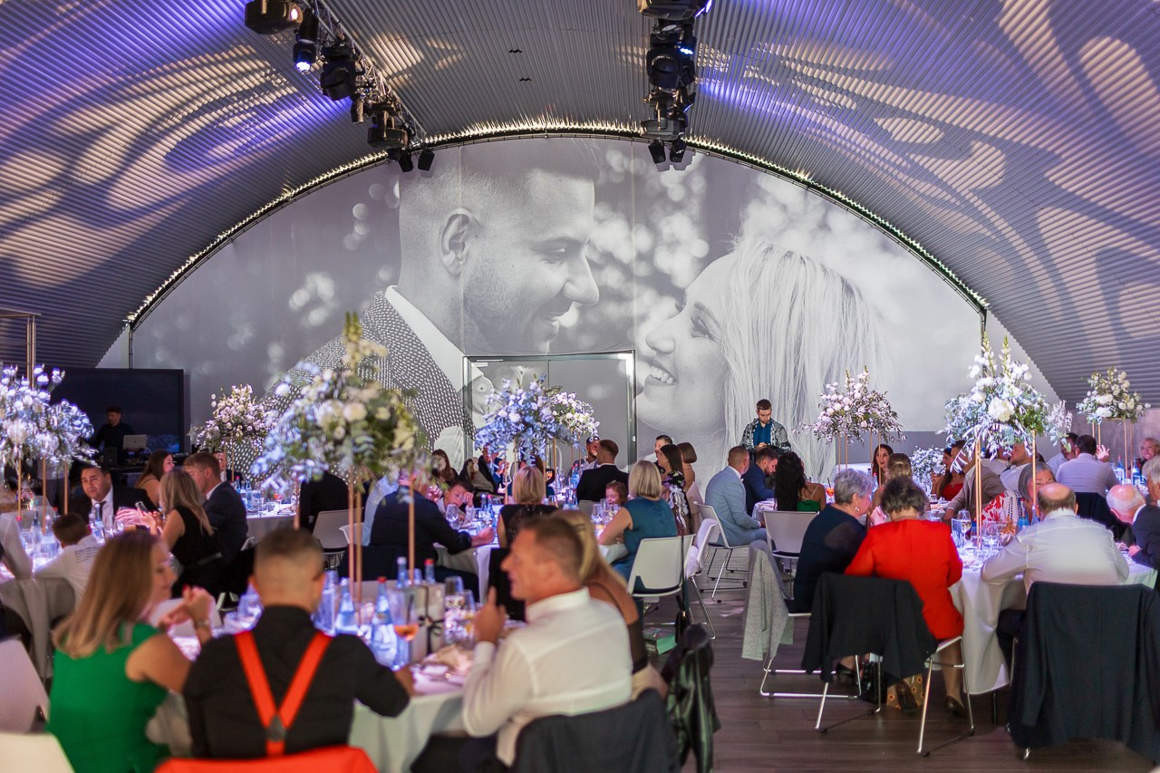 Kirchliche Hochzeit Karlsruhe | Rosi & Marco – Hochzeitsvideo & Fotos