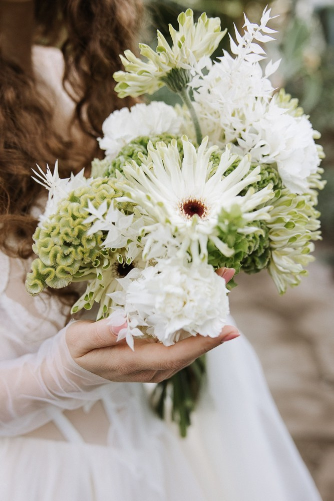 Bunter ausgefallener Brautstrauß für mutige Bräute