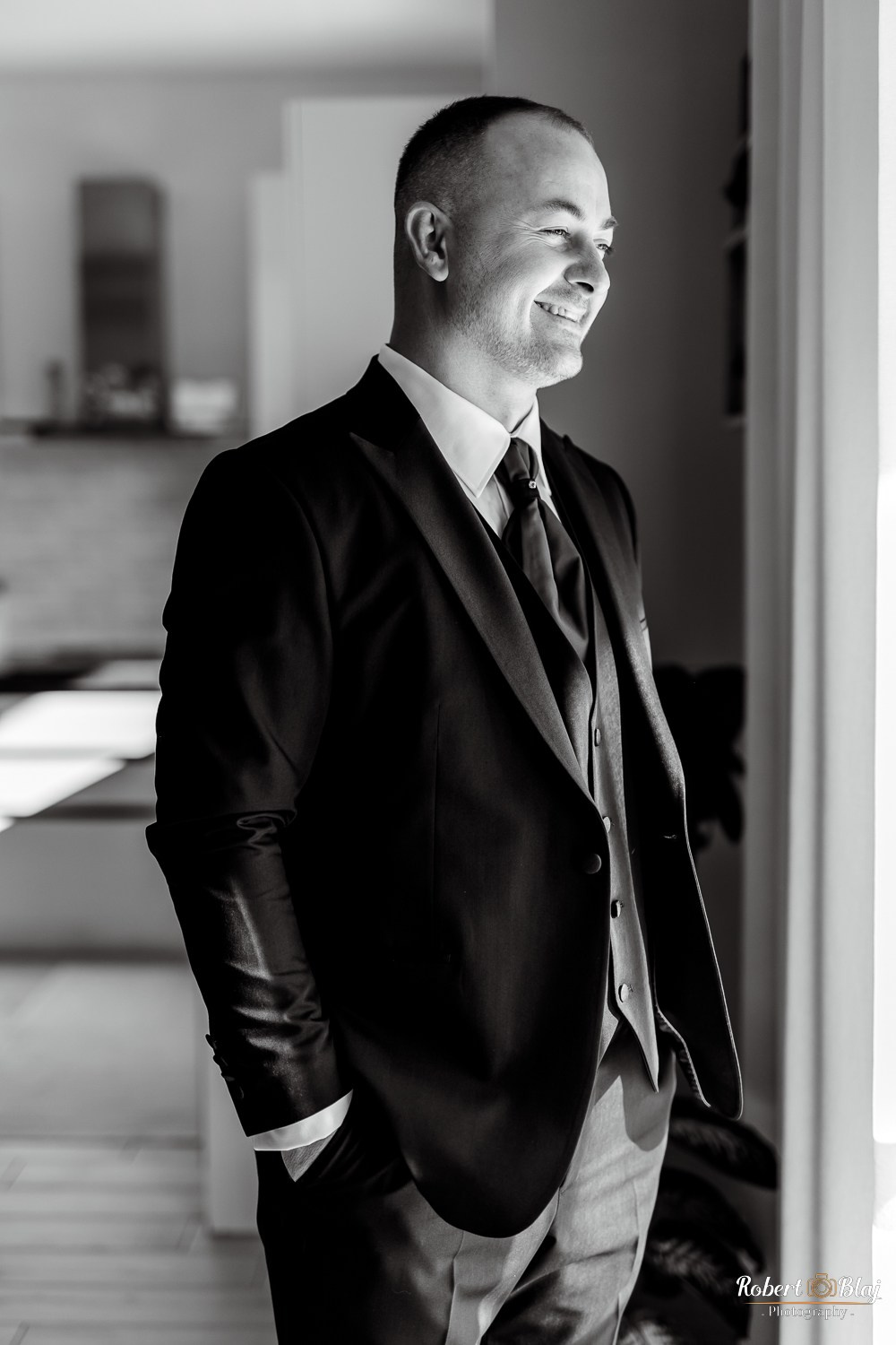 Adelina & Ion (Italy). Robert Blaj - Fotograf Nuntă Iași