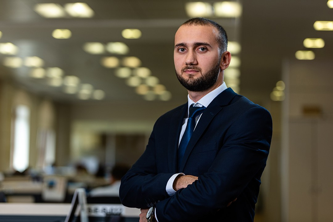 Business portraits. Photographer in Baku Kamran Enceladus