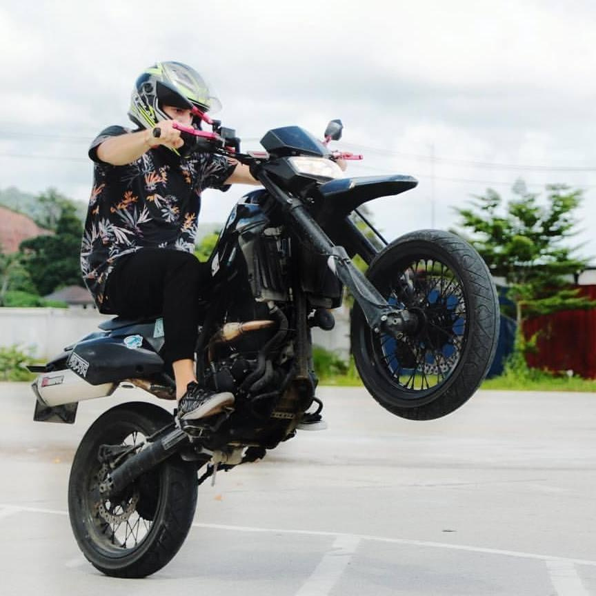 More about Dima Belan