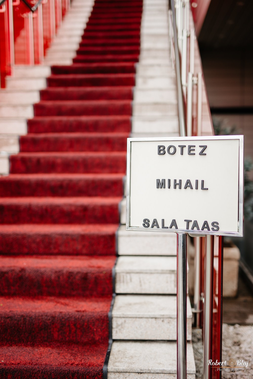 Mihail. Robert Blaj - Fotograf Nuntă Iași