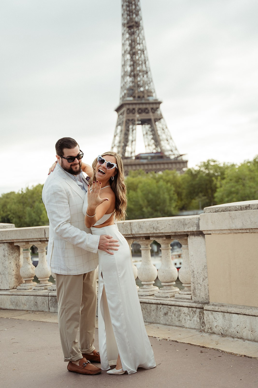 Engagement photo-shoot. Photographer in Paris Yulia Shkadina | Couples, engagement, pre-wedding, individual photo-shoots in Paris at the best locations