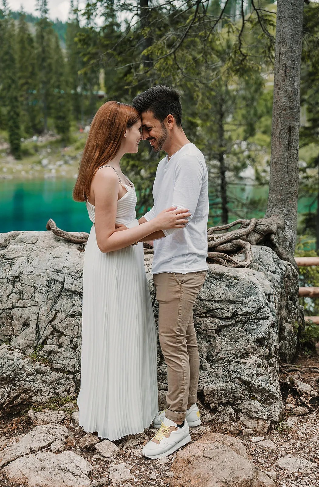 Sesión de Preboda en el Lago di Carezza, Dolomitas | El Velo Blanco. El Velo Blanco I Fotógrafos de Bodas