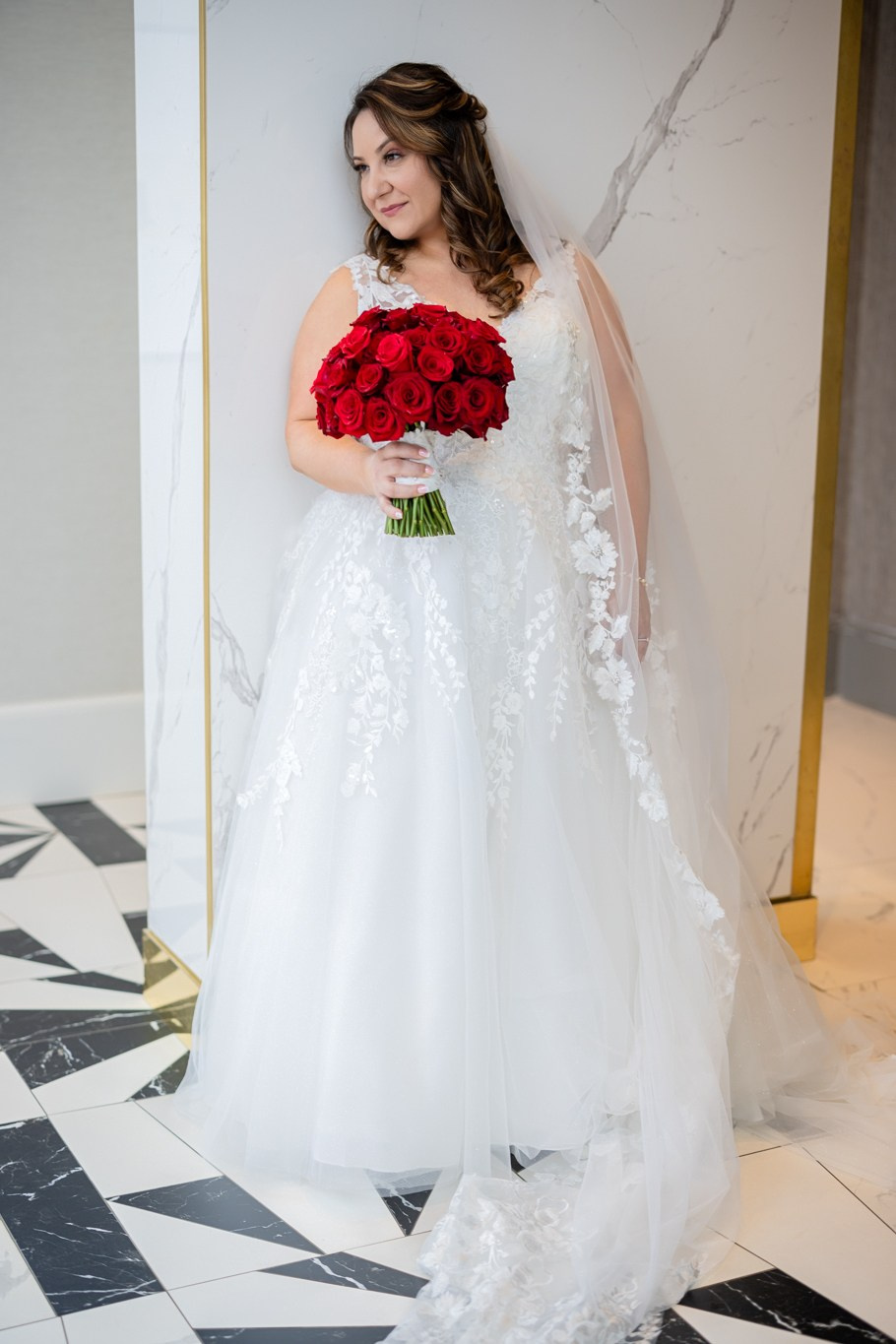 St George Greek Orthodox Church Wedding. Wedding and portrait photography in Greenville SC