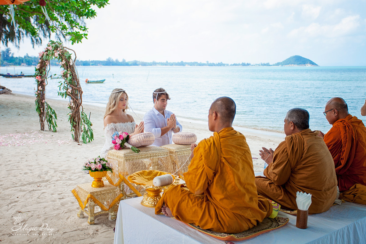 Buddhist ceremony. Wedding on Koh Samui, Thailand