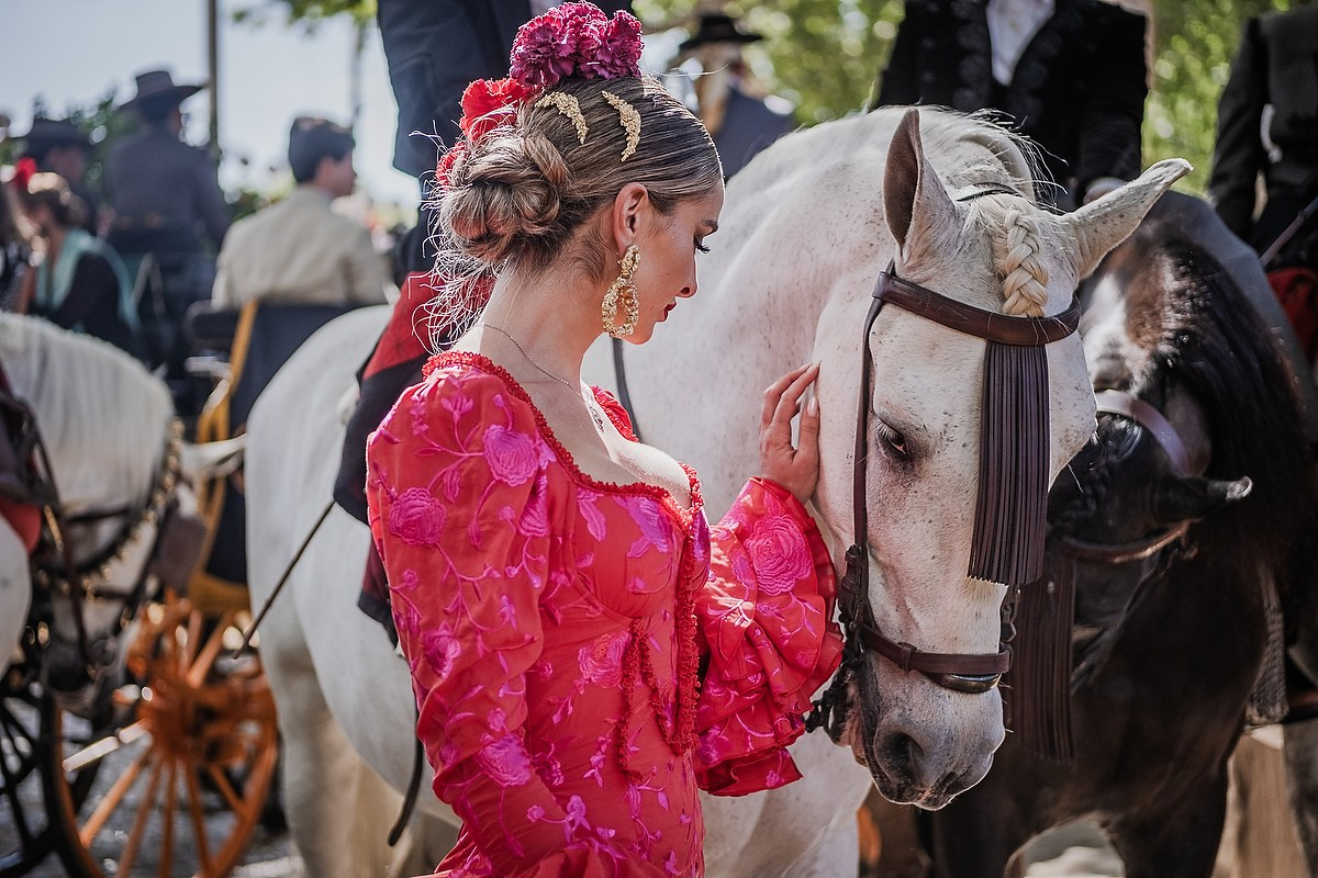 🌸 Feria de Abril 2025: un universo de luz, arte y raíces