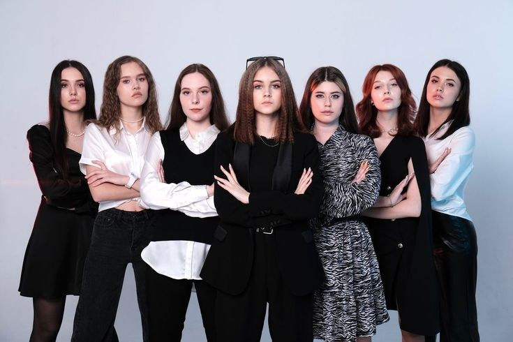 фото выпускников лицейfotografie colectiv clasăколлективное фото классаfoto 9 класс Молдовафото 9 класс Молдоваfoto 12 класс Кишиневфото 12 класс Кишиневfotograf grup școlar Chișinăuшкольный фотограф групповые фото