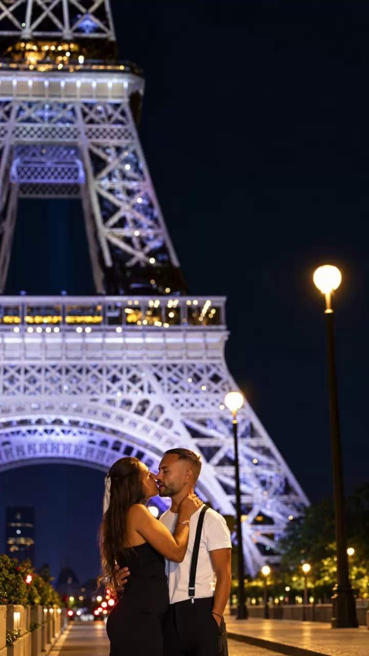 Night Photography in Paris: The Ultimate Luxury Experience for Couples & Proposals. Photographe à Paris