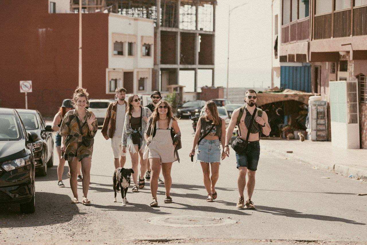 Travel and lifestyle fotografka. Dana Lišková — Empatická fotografka | Introspektivní umělkyně | Neurodivergentní koučka| Zakladatelka Artepy.cz