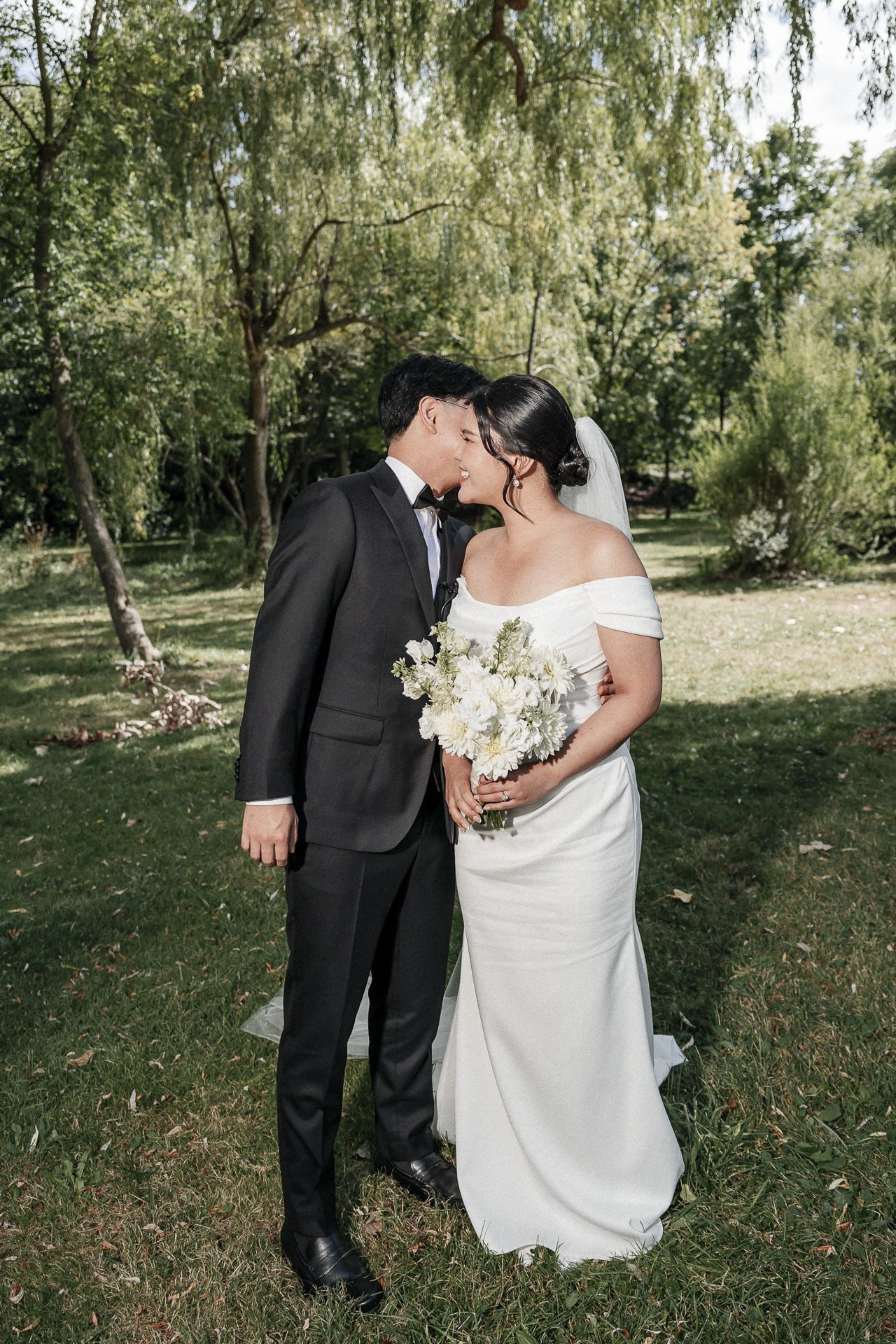 Adam & Amy’s Candid Wedding Photos | Documentary-Style Wedding Photography | Hamilton, Oakville, Brampton, Etobicoke. Storytellers Films — Candid Wedding Videographer & Photographer in Toronto, Ontario and beyond
