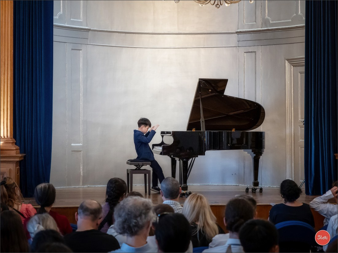 International Music Competition and Festival. Photographe à Strasbourg | Portraits, Studio, Enfants, Événements