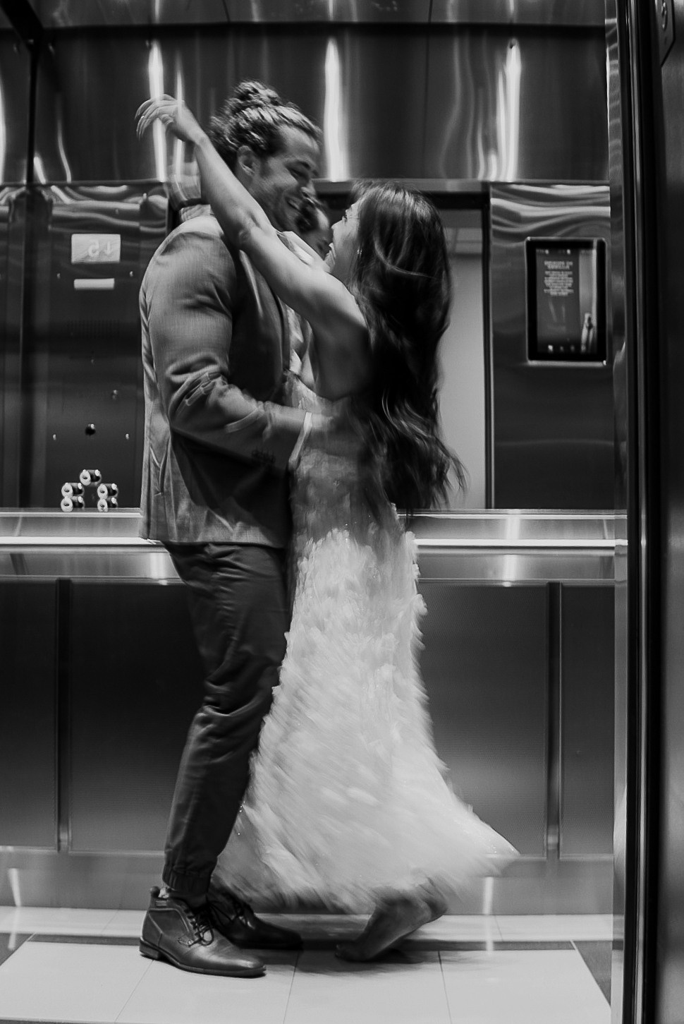 Expression & Embodiment Session. Visual Art by Life Artist, Shiva Marchand