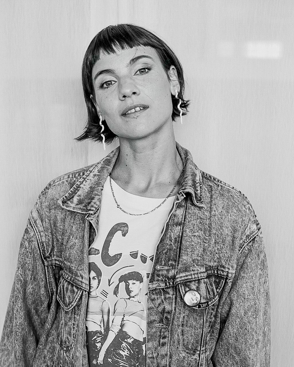 Expression & Embodiment Session. Visual Art by Life Artist, Shiva Marchand