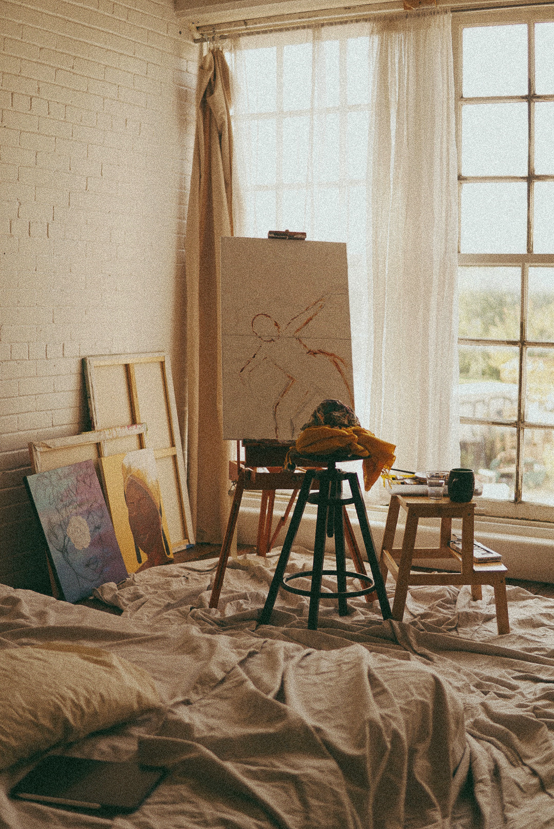 Expression & Embodiment Session. Visual Art by Life Artist, Shiva Marchand