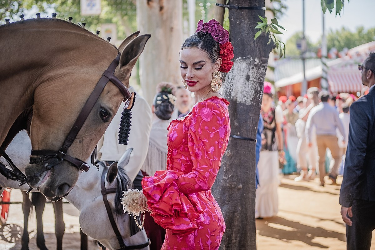 🌸 Feria de Abril 2025: un universo de luz, arte y raíces