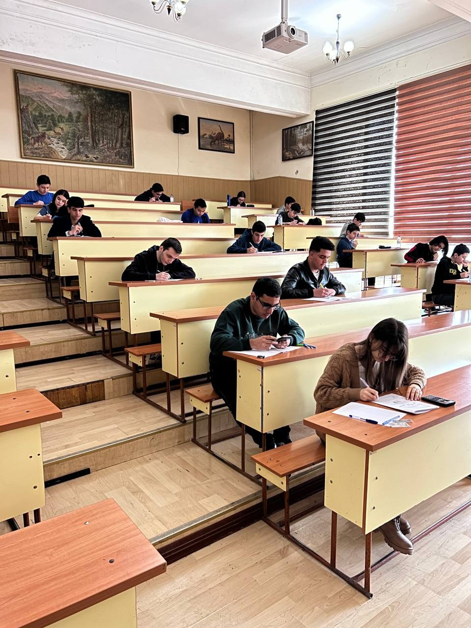 Bakı Dölət Universitetində V Azərbaycan Astronomiya Olimpiadasının final mərhələsi keçirilib. Həvəskar Astronomlar Cəmiyyəti — Astronomy.az