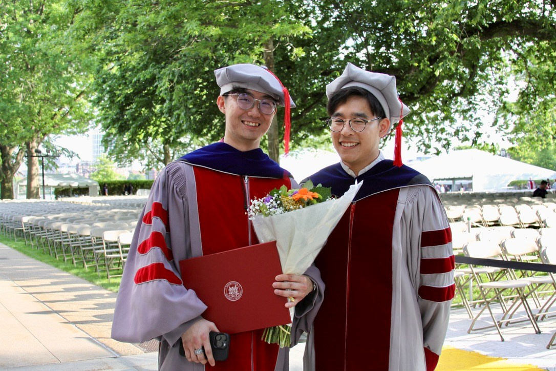 Graduation photo packages. Kelly Sang, graduation and portrait photographer in Boston