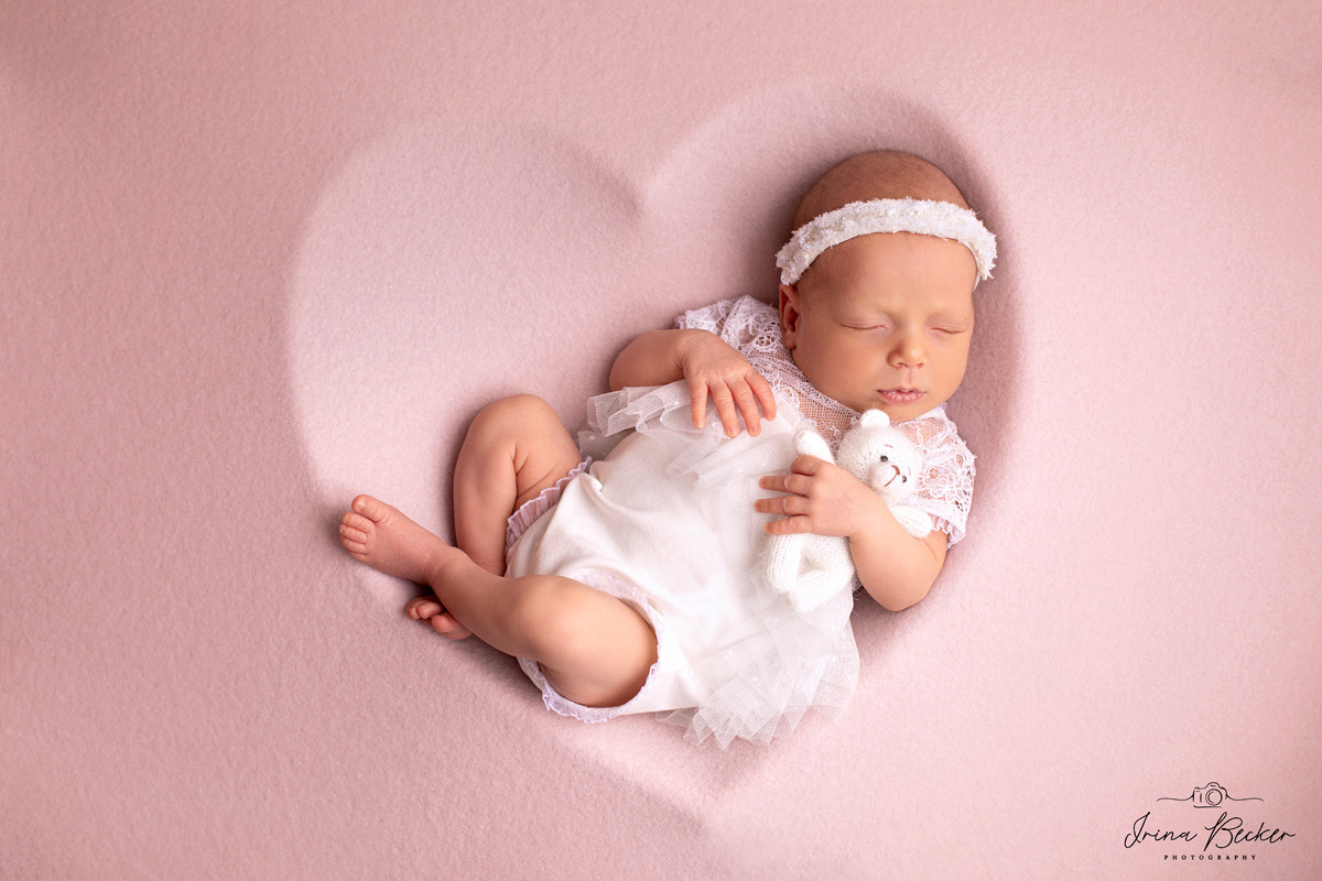 Babyfotograf Ulm, Babyfotograf Neu-Ulm, Babyfotograf Münsingen, Babyfotograf Metzingen, Babyfotograf Göppingen, Babyfotograf Tübingen, Babyfotograf Memmingen, Babyfotograf Reutlingen, Babyfotograf Stuttgart, Babyfotograf Günzburg, Babyfotograf Biberach an der Riss, Babyfotograf Alb-Donau-Kreis, Babyfotograf Bad Saulgau, Babyfotograf Bad Waldsee, Babyfotograf Ehingen, neugeborenenfotografie Ulm, neugeborenenfotografie Neu-Ulm, neugeborenenfotografie Stuttgart, neugeborenenfotografie Metzingen, neugeborenenfotografie Münsingen, neugeborenenfotografie Bad Saulgau, neugeborenenfotografie Bad Waldsee, neugeborenenfotografie Ehingen, neugeborenenfotografie Langenau, neugeborenenfotografie Ravensburg, neugeborenenfotografie Sigmaringen, Fograf Ulm, Fotograf Ehingen, Fotograf Bad Waldsee, Fotograf Ravensburg