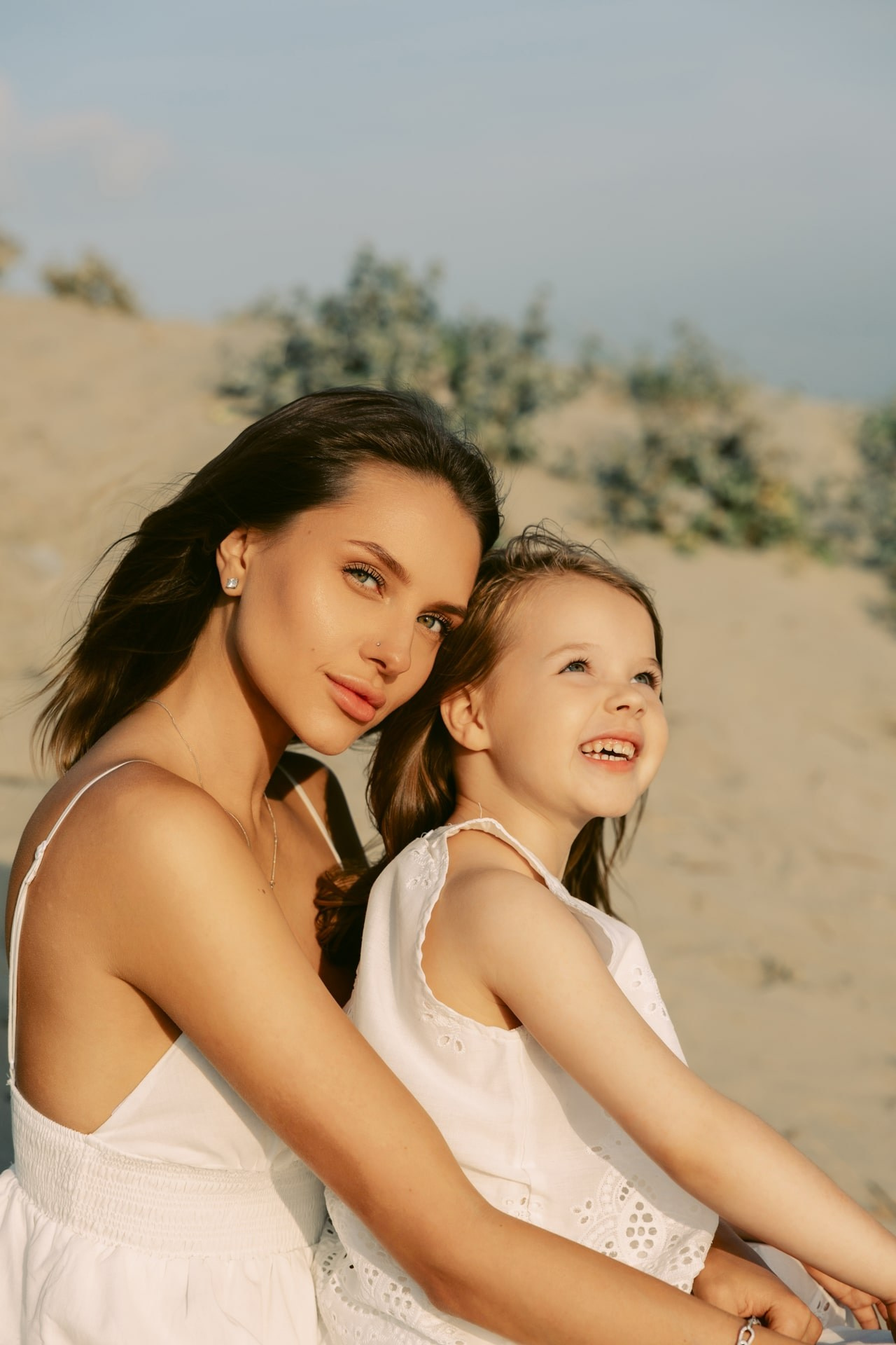 Mother & Daughter Photoshoot in the Dunes — Hoek van Holland. Romantic & Soulful Photography by Natalia Olhova in Rotterdam