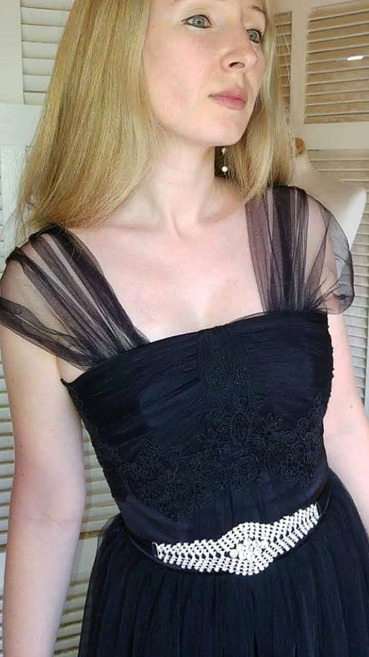 שמלה “Lalita ". מרי ליב, מעצבת שמלות בתפירה אישית