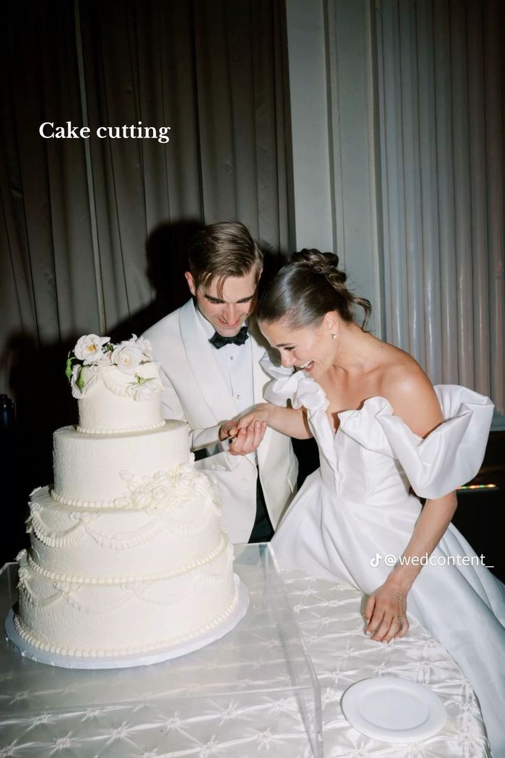 Wedding guide. Wedding and elopement photographer Italy Tuscany Como Milan Pavia Marija Galaka