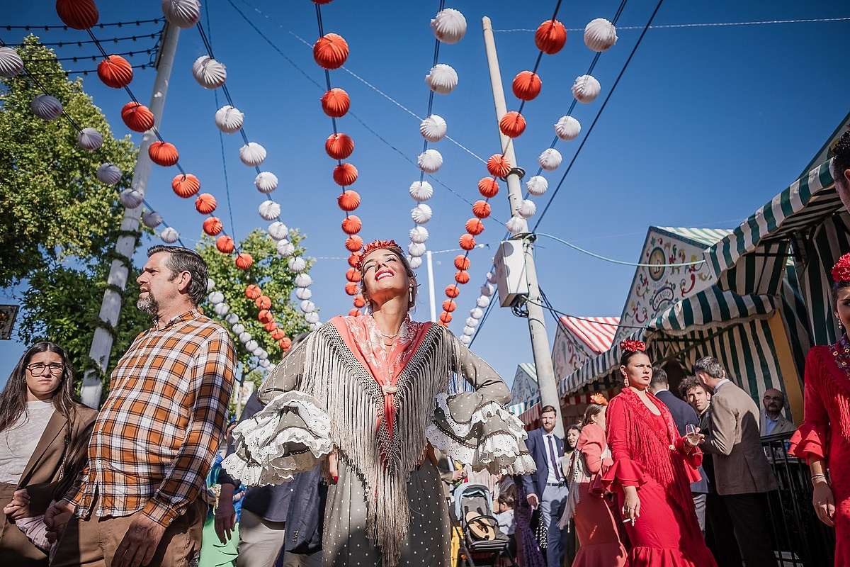 🌸 Feria de Abril 2025: un universo de luz, arte y raíces