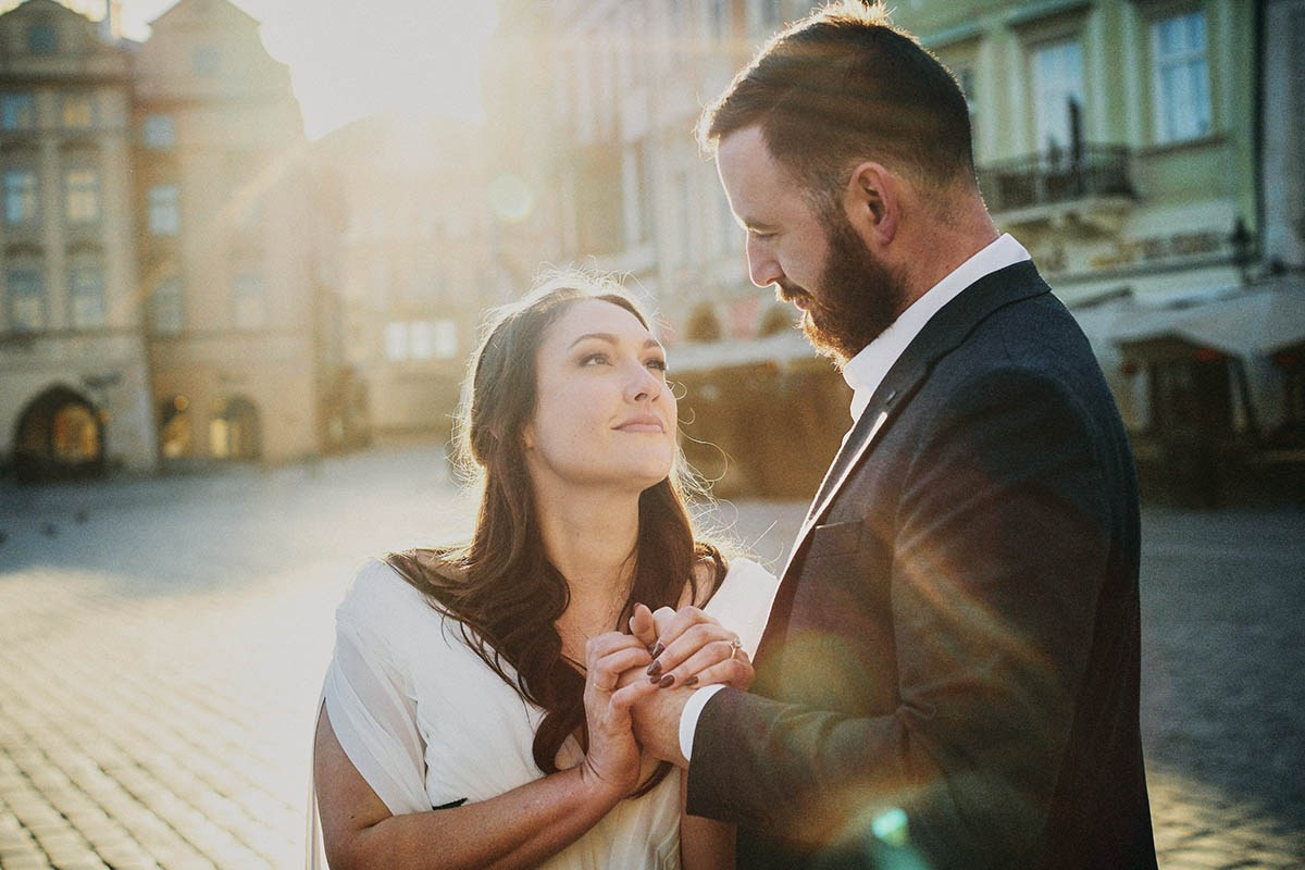 Pre-Dawn Sunrise Engagement Session in Prague