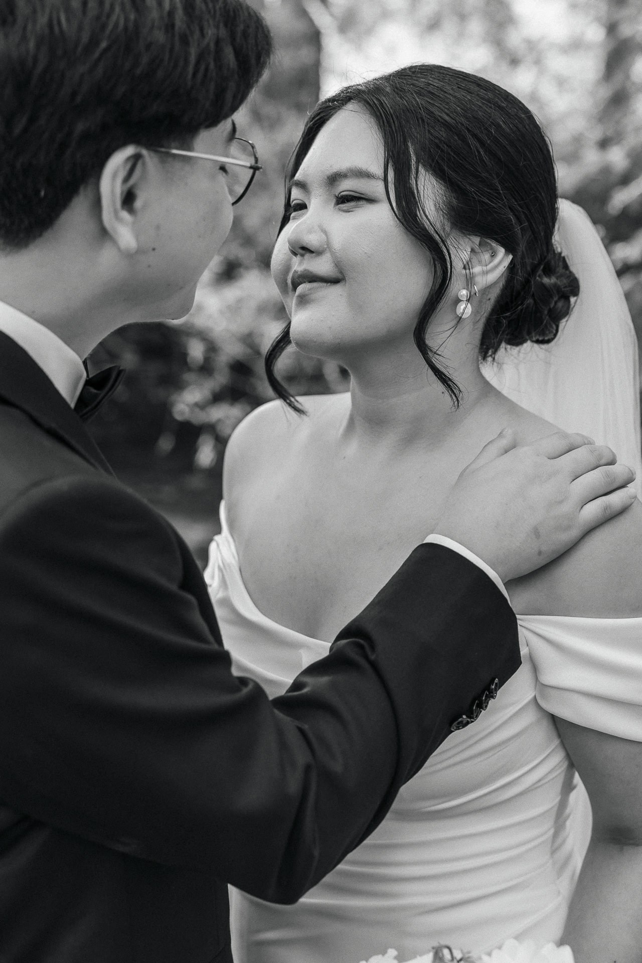 Adam & Amy’s Candid Wedding Photos | Documentary-Style Wedding Photography | Hamilton, Oakville, Brampton, Etobicoke. Storytellers Films — Candid Wedding Videographer & Photographer in Toronto, Ontario and beyond