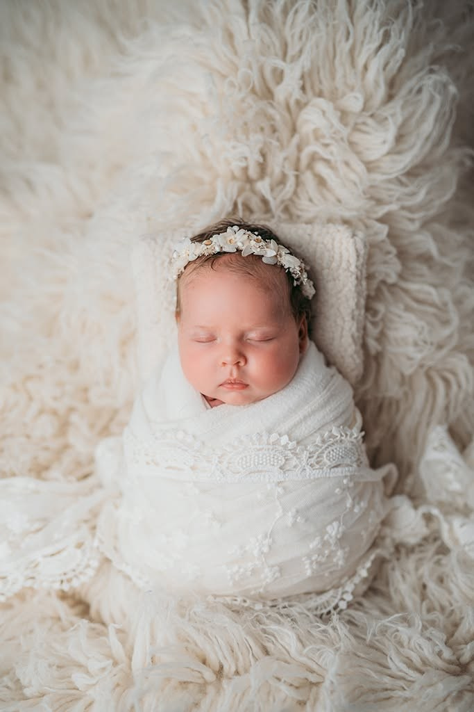 Ședinte foto nou-născuți. Alina Leșan — Fotografie de nou născut, maternitate și familie
