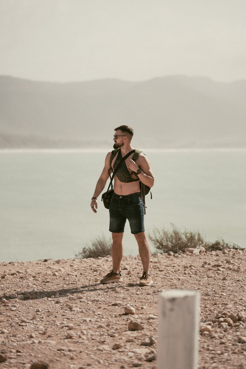 Travel and lifestyle fotografka. Dana Lišková — Empatická fotografka | Introspektivní umělkyně | Neurodivergentní koučka| Zakladatelka Artepy.cz