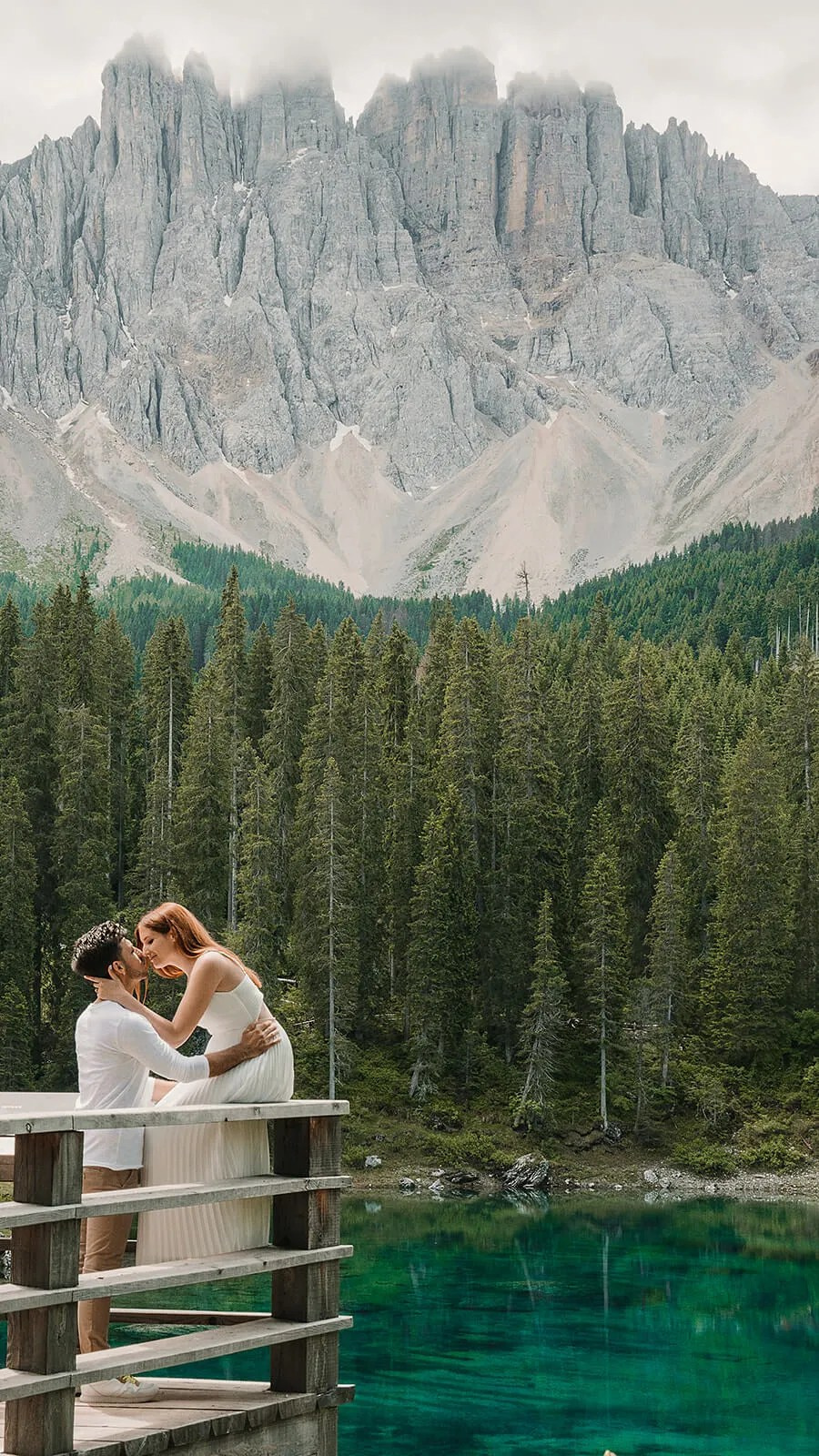 Sesión de Preboda en el Lago di Carezza, Dolomitas | El Velo Blanco. El Velo Blanco I Fotógrafos de Bodas