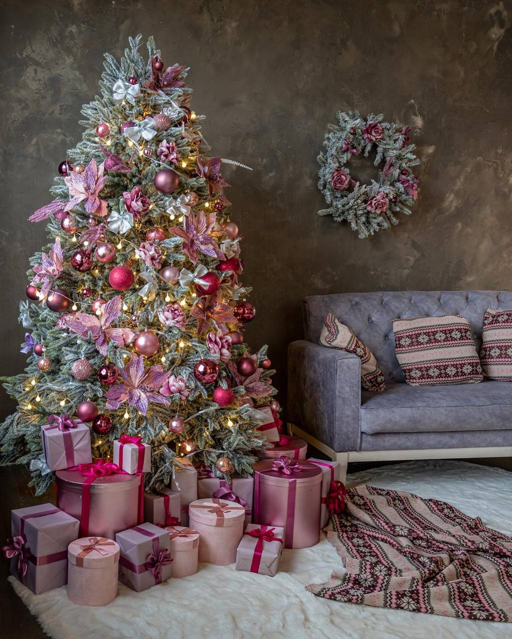 Новогодняя съемка 2023. Семейный и детский фотограф в Ташкенте Луиза