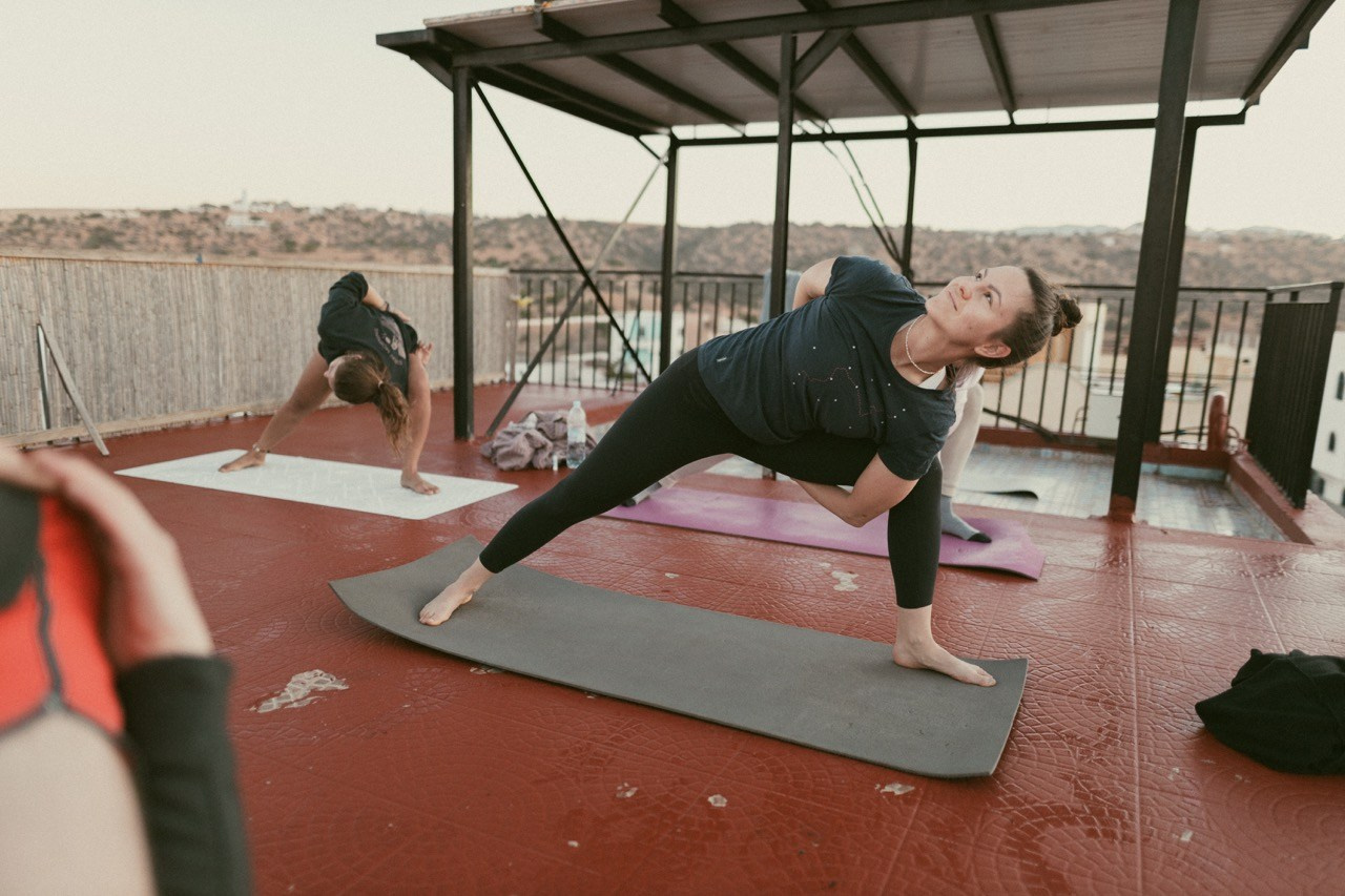 Travel and lifestyle fotografka. Dana Lišková — Empatická fotografka | Introspektivní umělkyně | Neurodivergentní koučka| Zakladatelka Artepy.cz