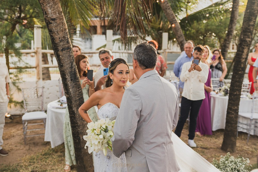 ISADORA & THIAGO. EntreOlhares Fotografia e Filmagem de Casamentos em Recife/PE e João Pessoa/PB — Momentos únicos eternizados com sensibilidade